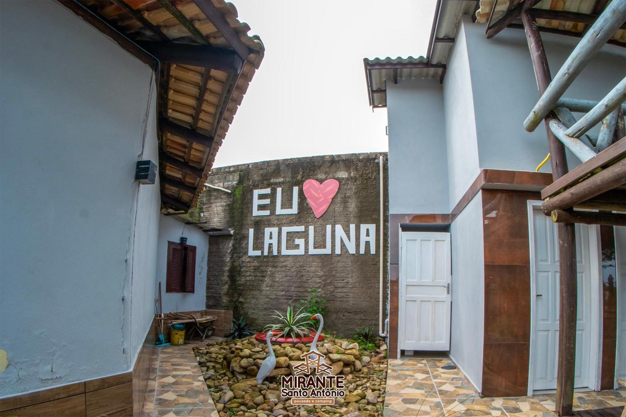 Hotel Mirante Santo Antonio Pousada E Camping à Laguna Extérieur photo